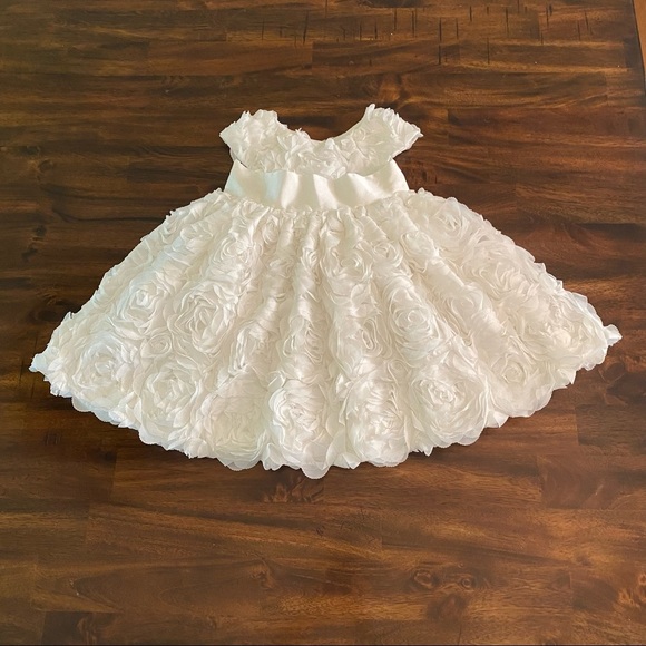 Janie and Jack Other - Janie and Jack Special Occasion Rosette Dress